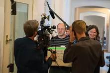 umdenken-Bildungsreferent Jörn Dobert wird interviewt